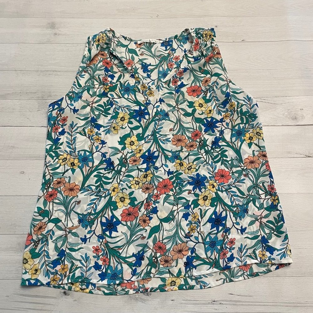 Violet + Claire Floral V-neck Sleeveless Blouse Tank medium